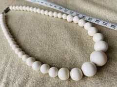象牙風　ネックレスのサムネイル