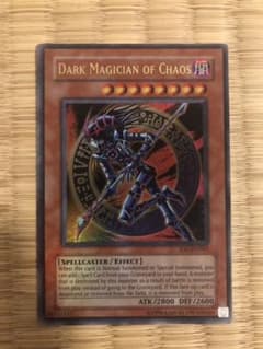 遊戯王 混沌の黒魔術師　ウルトラ　英語版　IOC-EN065のサムネイル