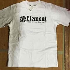 element白Tシャツのサムネイル