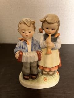 ゲーベルフンメル人形　演奏している男の子と女の子のサムネイル