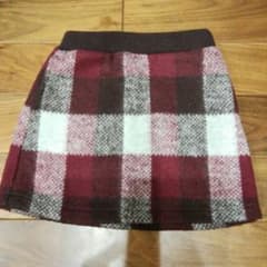 チェックスカートのサムネイル