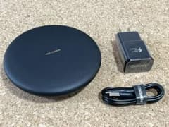Galaxy / Samsung 純正 急速充電対応ワイヤレス充電器 Qiのサムネイル