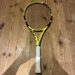 Babolat ピュアアエロライト2019 G2 イエロー/ブラック270g Babolat ピュアアエロライト2019 G2 イエロー/ブラック270g - メルカリ