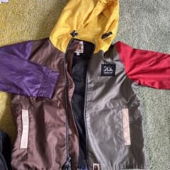 美品A BATHING APE KIDS ウィンドブレーカー 110のサムネイル