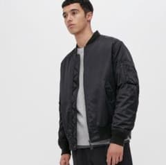 UNIQLO MA-1ブルゾンのサムネイル