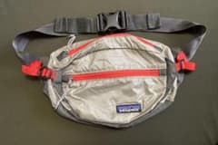 patagonia ボディバッグ グレー　廃盤　希少 Patagonia パタゴニア ボディバッグ グレー/レッド 未使用品※開封済み