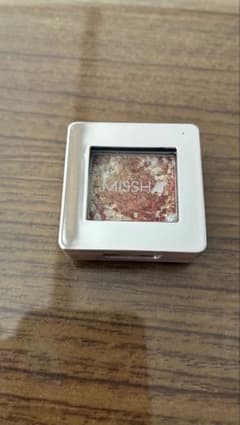 MISSHA グリッタープリズム ドラゴンプリズム アイシャドウのサムネイル