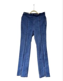 GU デニムパンツ Sサイズのサムネイル