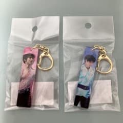 羽生結弦展 2022 アクリルスティックキーホルダー 2種セット - メルカリ