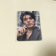 treasure NEW WEV ジョンウ 特典トレカのサムネイル