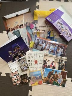 早い者勝ち!BTSポストカードなどいろいろまとめ売りのサムネイル