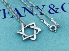 Tiffany & Co. Star of David Necklaceのサムネイル