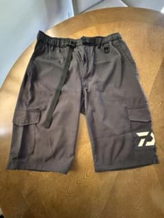 DAIWA フィッシングパンツ ショートパンツ Mサイズのサムネイル