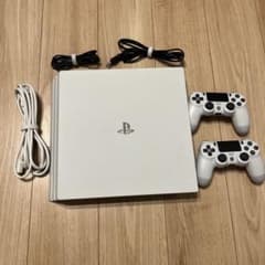 PlayStation 4 Pro 本体 ＋ コントローラー2個セットのサムネイル