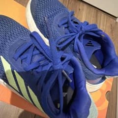 adidas スニーカー　18センチのサムネイル