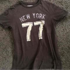 Tシャツのサムネイル