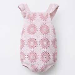 【美品】ZARA ピンク花柄クロシェロンパース　白インナー付き 18Mのサムネイル
