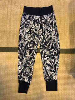 ヨガパンツ レディースＭのサムネイル