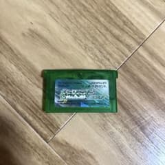 ゲームボーイアドバンス　ポケモン　エメラルドのサムネイル