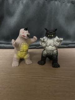 無版権　怪獣ソフビのサムネイル