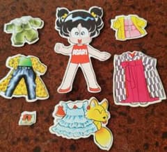 【希少】漫画雑誌ぴょんぴょん　あさりちゃん 着せ替えマグネットセットのサムネイル