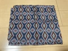 シルク100%スカーフ メイユールアミ 幾何学模様のサムネイル