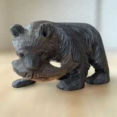 木彫り 熊 幅16cm 置物 鮭 彫刻 北海道 民芸品 昭和レトロ - メルカリ