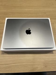 Apple MacBookAir M2 2022 スペースグレイ　即日発送のサムネイル