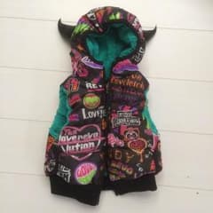 ☆美品☆ ラブレボ ベスト 90cmのサムネイル