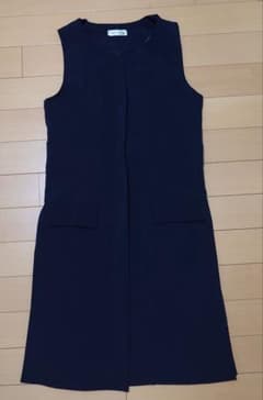 ノースリーブ ロングベスト ブラックのサムネイル