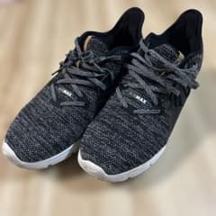 ナイキ　NIKE AIR MAX ブラック スニーカー　最終価格のサムネイル