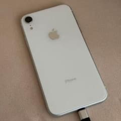 Apple iPhone XR ホワイト 本体のサムネイル