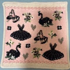 FEILER フェイラー タオルハンカチ スワンレイク バレエ柄 ラメ入り