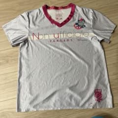 卓球ウェアのサムネイル