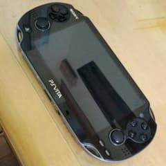 ps vita 本体　8GBメモリーカード付きのサムネイル