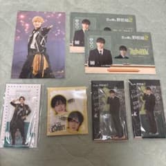 中村嶺亜 アクスタ ヘアクリップ 中村嶺亜 グッズ まとめ売り ヘアクリップ等 - メルカリ