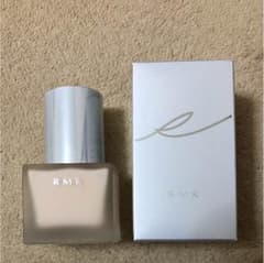 RMK メイクアップベースのサムネイル