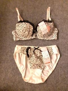 ブラジャー＆ショーツセット黒白Mのサムネイル