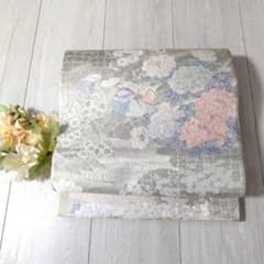 袋帯 シルバー アイボリー ブルー ピンク 鳥 花 上品 華やか 着物に