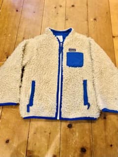 patagonia フリースジャケット 5T クリーム/青のサムネイル