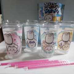 ちいかわ ふりふりシェイク カップ4種セットのサムネイル