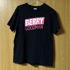 ベリーグッドマン ロゴ入り Tシャツ ブラックのサムネイル