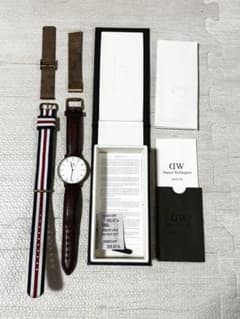 【中古】DW ダニウェルウェリントン 時計のサムネイル