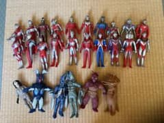 ウルトラマン人形のサムネイル