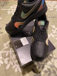 NIKE スニーカー　値引き承ります！のサムネイル