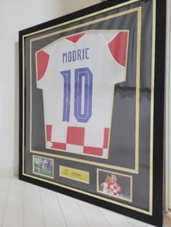 モドリッチ 直筆 サイン入り ユニフォーム ICONS クロアチア代表 正規品 モドリッチ 直筆 サイン入り ユニフォーム ICONS クロアチア代表 正規