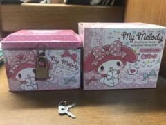 マイメロディ 鍵付き貯金箱のサムネイル