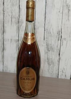 CAMUS COGNAC V.S.O.P. de LUXE 700ml - メルカリ