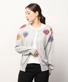 新品タグ 未着 CHARLI チャーリー フラワー手刺繍クルーネック  