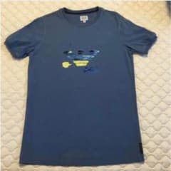 アルマーニ Tシャツのサムネイル